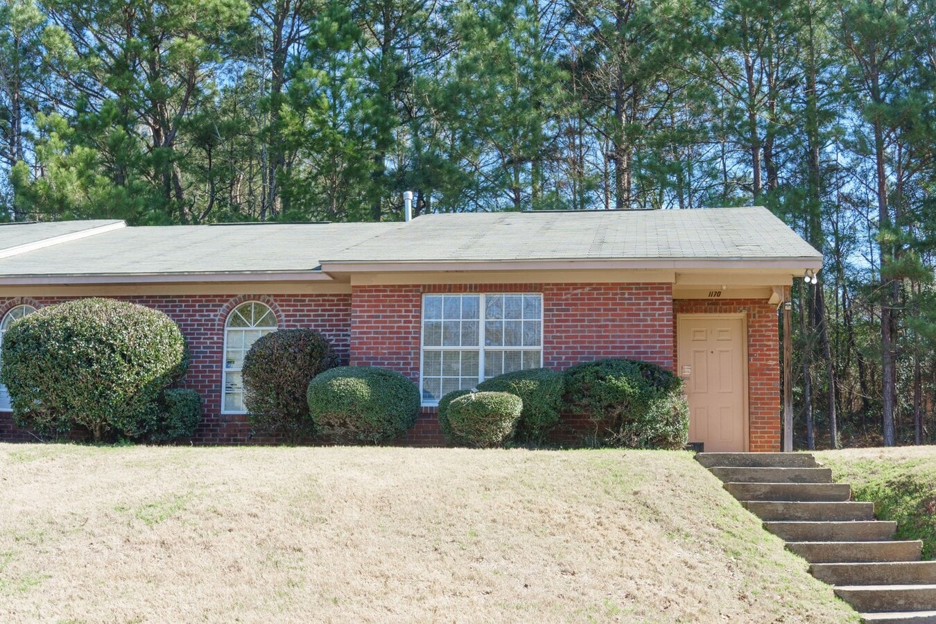 Photo - 3 Bedroom Duplex Available for Fall 2026!