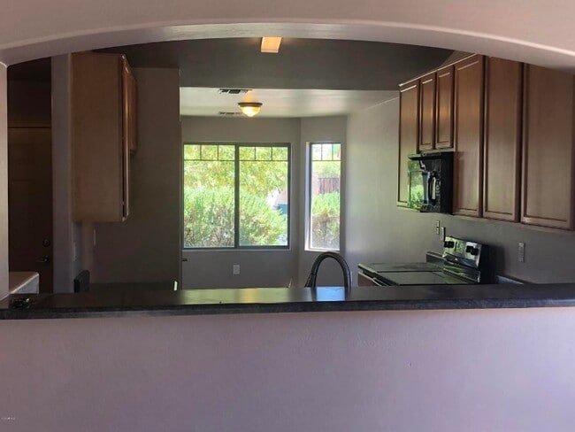 Photo - 743 E Wolf Hollow Dr