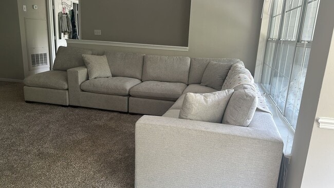 Photo - Quaint 2BR Duplex in Savannah