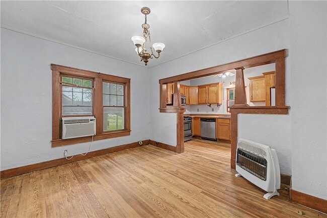 Photo - 810 N King St