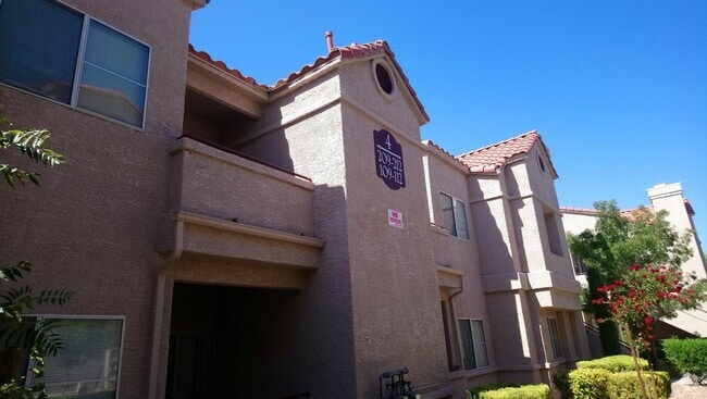 Building Photo - 5225 W Reno Ave Rental