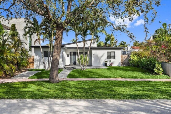 Photo - 1519 Biarritz Dr