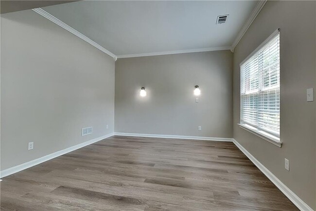 Photo - 457 Lily Shoals Ln