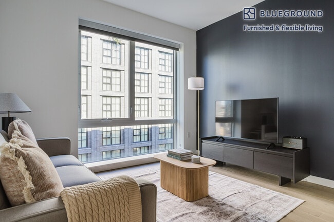 Photo - 3 Tingey Sq SE Unidad FL8-ID977