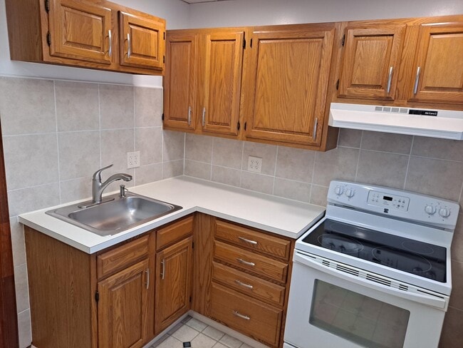 cocina - 837 W Liberty St