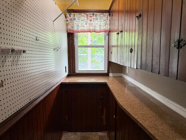 Photo - 7 McConn Ave