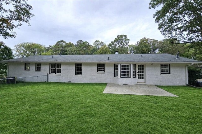 Photo - 999 Braselton Hwy