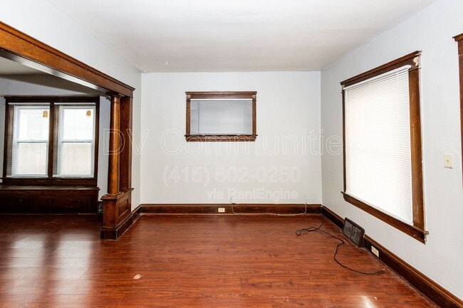 Photo - 3131 W 58th St Unit Down