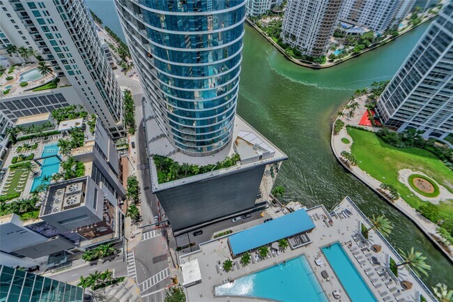 Building Photo - 200 Biscayne Boulevard Way Unit 3603 Rental