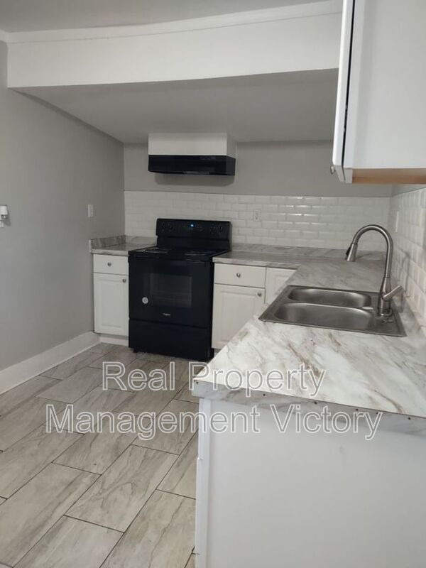 Photo - 1705 52nd St N