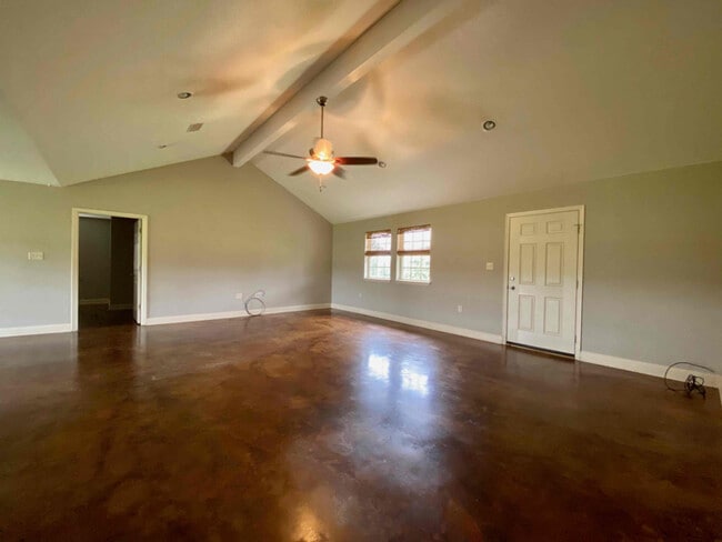 Photo - 7795 MS-584 House