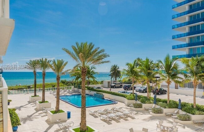 Building Photo - 6917 Collins Ave Unit 1206