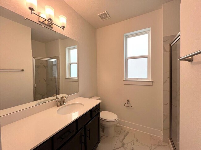 Photo - 2009 Teagle Dr Unit 227