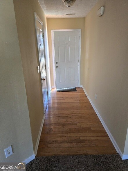 Photo - 5420 Yellow Pine Dr