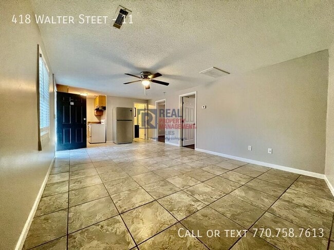 Photo - 418 Walter St Unidad 11