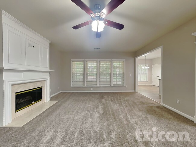 Photo - 6740 Waveland Dr