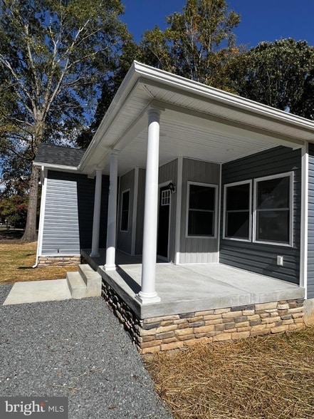 Photo - 38 Meadow View Ln