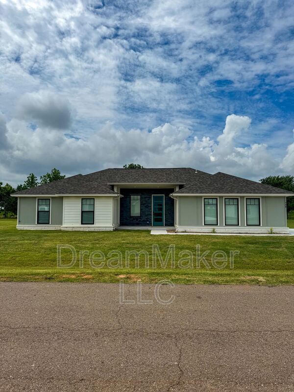 Building Photo - 736 Apple Blossom Wy