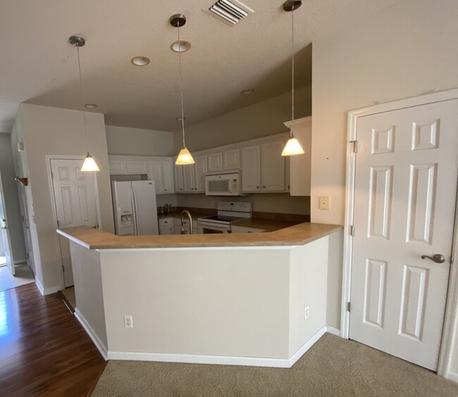 Photo - 612 Mount Olympus Blvd