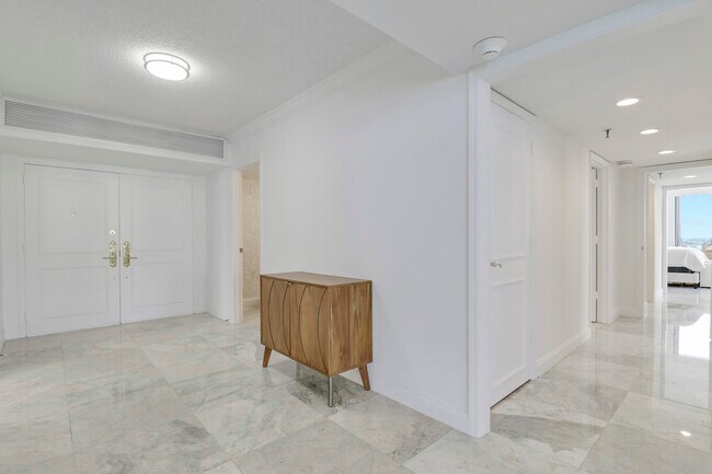 Photo - 5380 N Ocean Dr Unit 22j