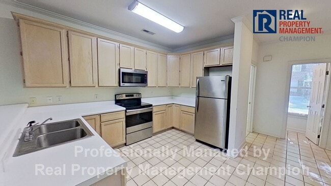 Photo - Adorable 2 BD Townhome with Private Patio
