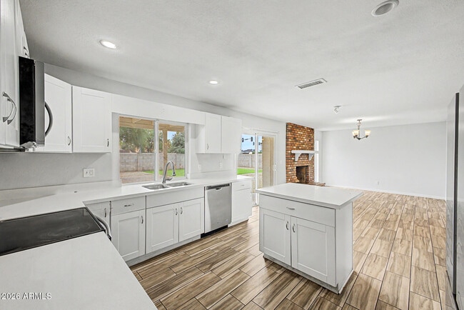 Photo - 5439 W Becker Ln