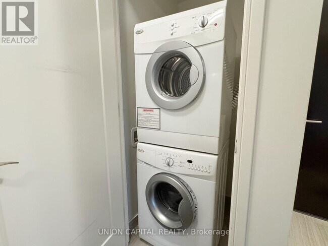 Photo - 825 Church St Unit 312