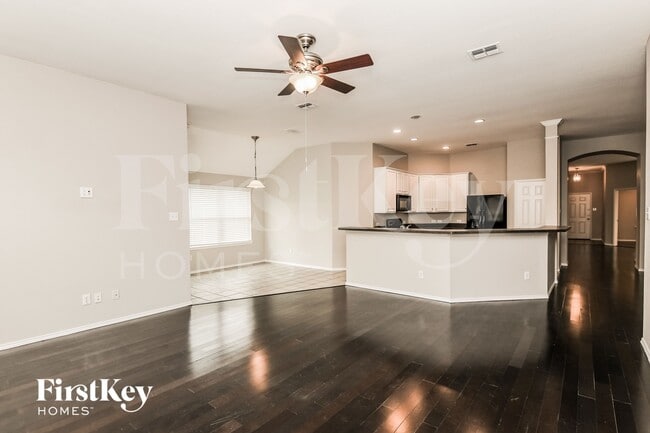 Photo - 10408 Bradshaw Dr