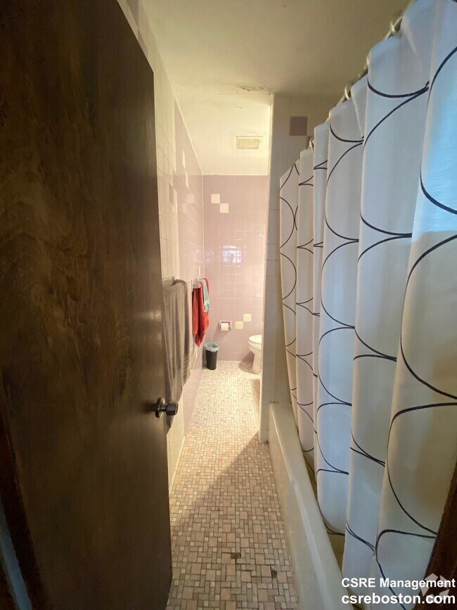 Building Photo - 307 Shawmut Ave Unit 1 Rental