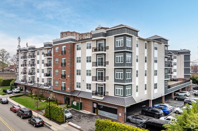 The Metropolitan - The Metropolitan