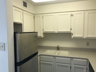 109 N Main St