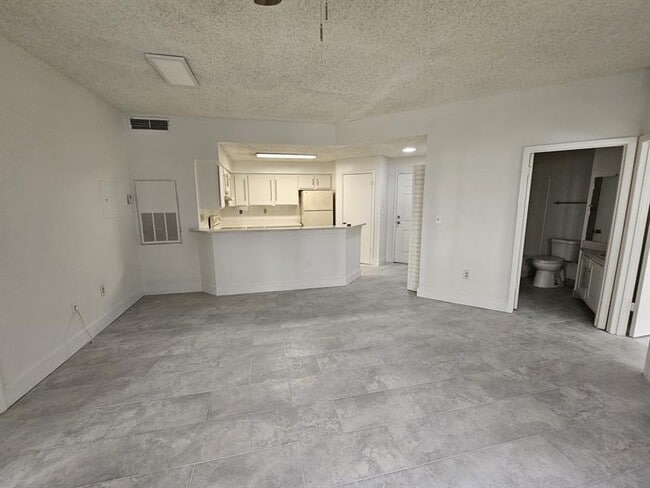 Photo - 2445 SW 18th Terrace Unit 1003