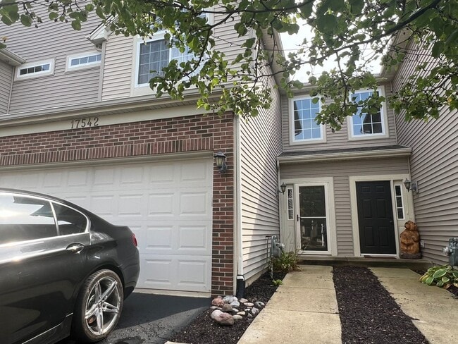 Photo - 17542 Gilbert Dr