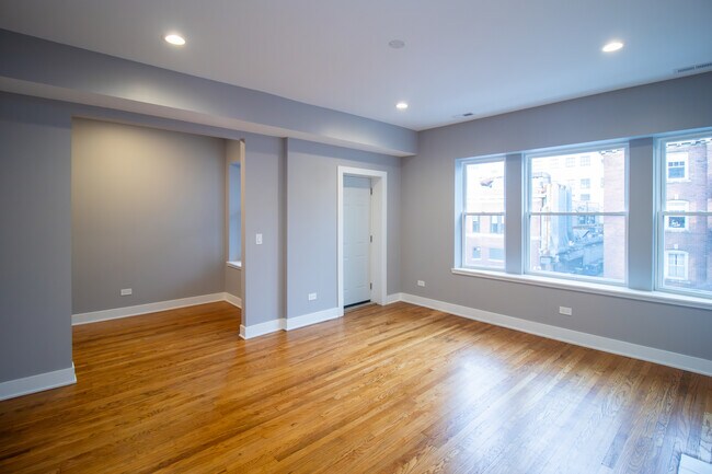 Photo - 5310 S Harper Ave