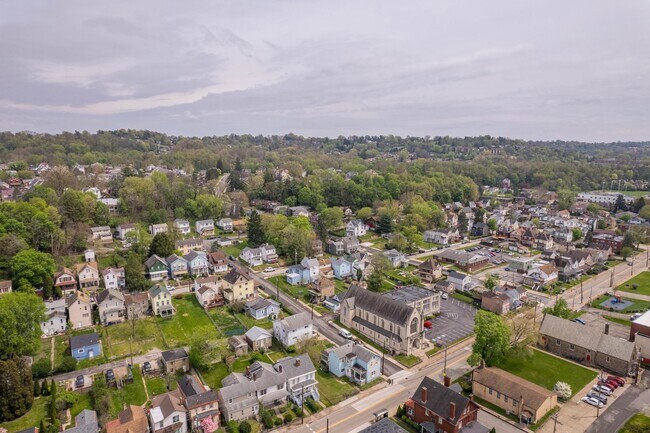 Photo - 571 Washington Ave Unit 571 Washington Avenue #1