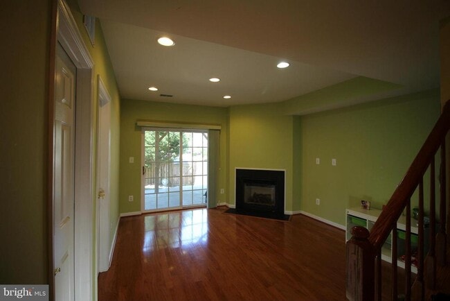 Photo - 12010 Lynford Ln