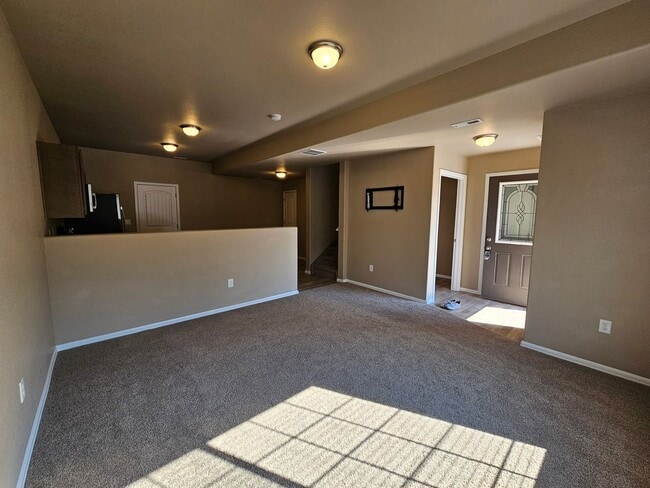 Photo - 3 bed-3 bath Townhome with AC!!!