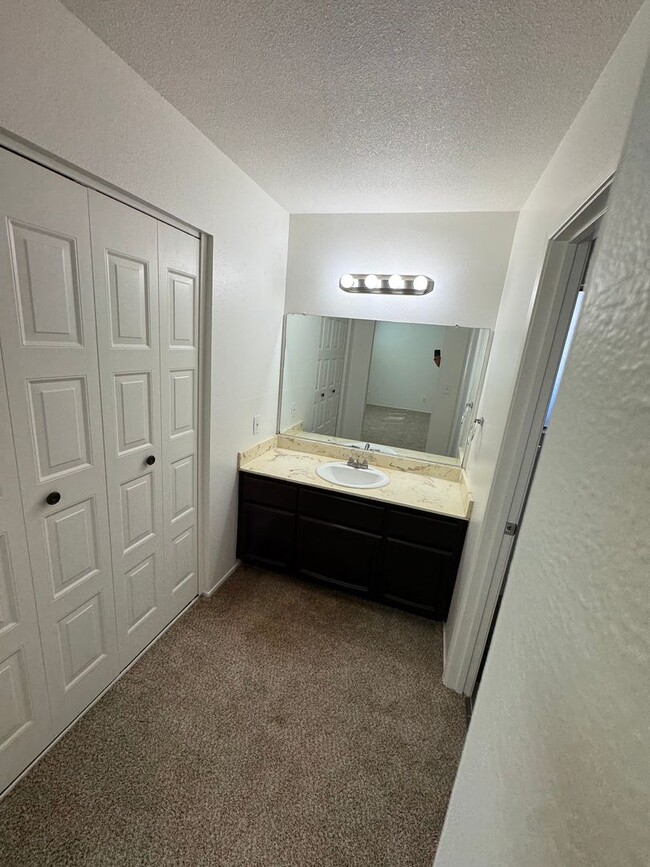 Photo - NICE SINGLE STORY HOME IN THE ROSEMONT AREA!