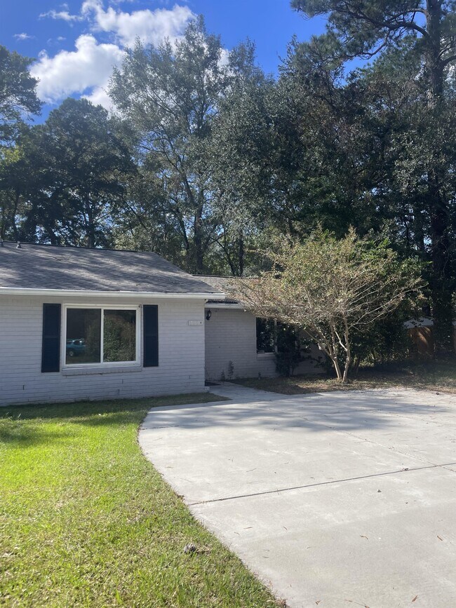 Photo - 703 Sandpiper Dr Townhome