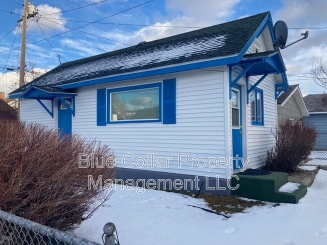 Photo - 311 Adams St