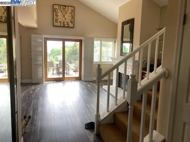 Photo - 300 S Eagle Nest Ln