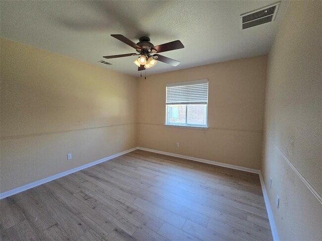 Photo - 20513 Harrier Hunt Rd House