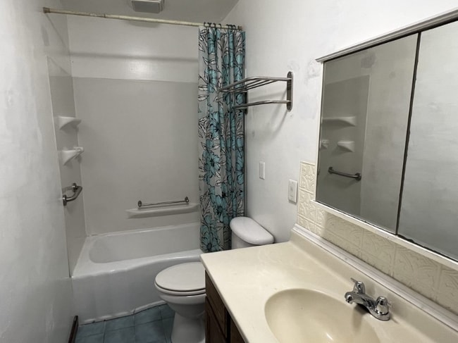 Photo - 1502 Mt Pleasant St