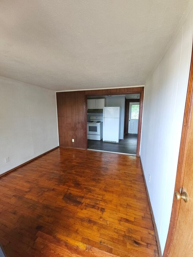 Photo - 1504 6th St SE Unit B