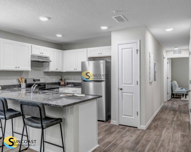 Photo - Get Your First Full Month Free for a Limit...