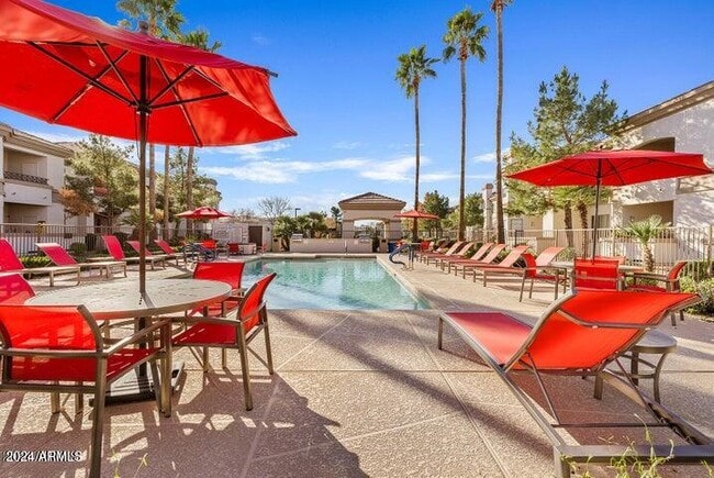 Photo - 1941 S Pierpont Unit 2111