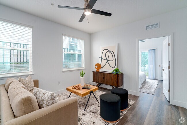 3BR, 2BA - 1,255SF - Living Room