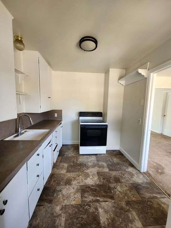 Photo - 111 Jennings St