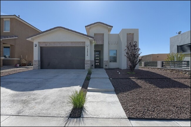 Building Photo - 12478 Lanchester Dr