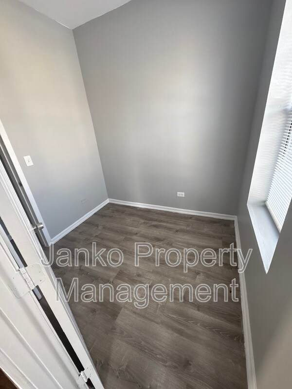 Photo - 7314 S Kenwood Ave Unit 2